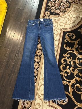 25 sexy stretch McGuire flare jeans.